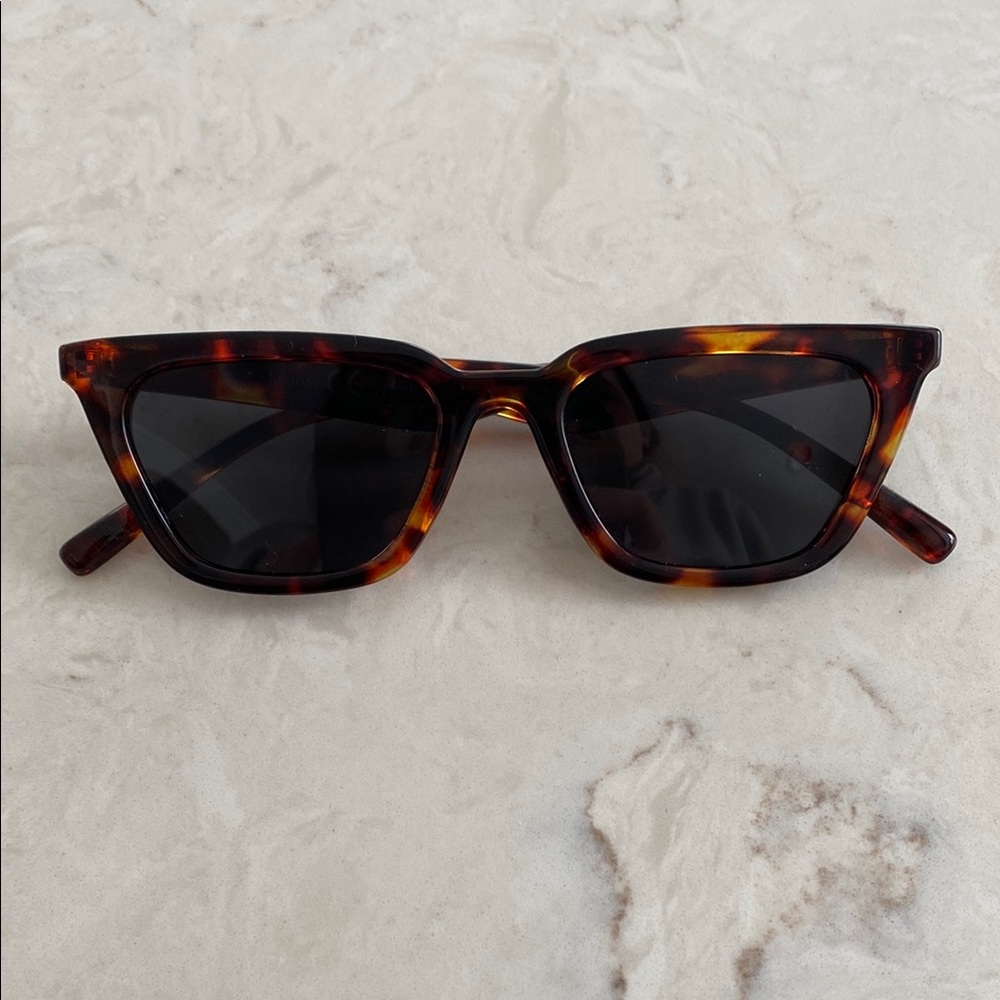 Sojos Bella Tortoise Shell Sunglasses